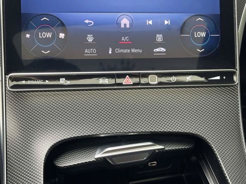 Certified 2024 Mercedes-Benz C 300 4MATIC Sedan image 29