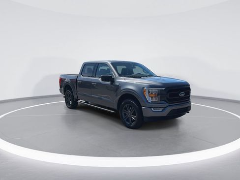 Used 2022 Ford F150 XLT w/ Equipment Group 302A High AWD/4WD image 8