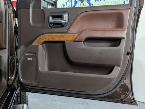 Used 2018 Chevrolet Silverado 3500 High Country image 22