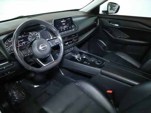 Used 2023 Nissan Rogue SV w/ SV Premium B Package AWD/4WD image 18