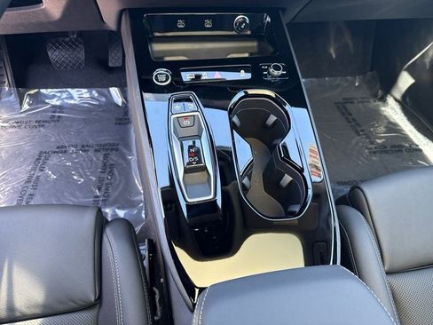 Used 2025 Audi A5 2.0T Premium Plus w/ Premium Plus image 17