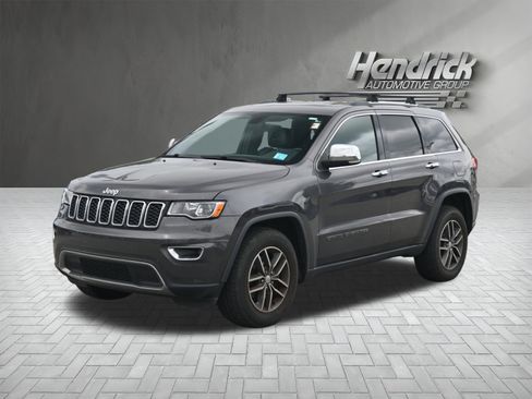 Used 2017 Jeep Grand Cherokee Limited AWD/4WD image 5