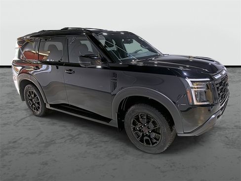 Used 2025 Nissan Armada PRO-4X image 5