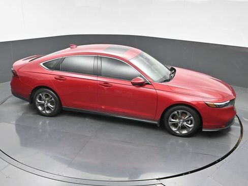 Used 2024 Honda Accord EX image 33