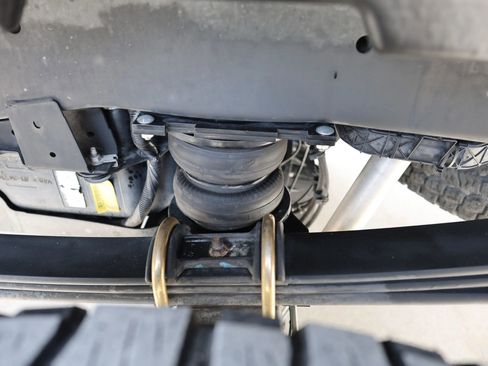 Used 2020 Ford F250 Lariat w/ Lariat Ultimate Package AWD/4WD image 26