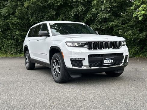 New 2025 Jeep Grand Cherokee L Limited image 1