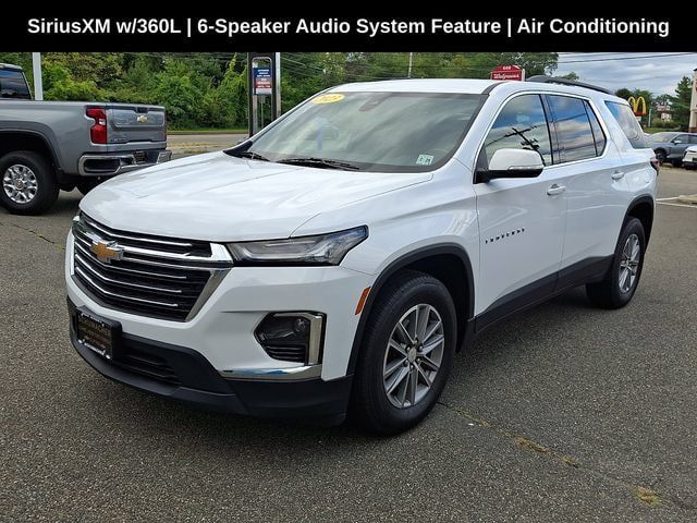 Used 2023 Chevrolet Traverse LT AWD/4WD image 3