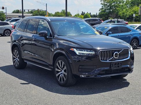 Used 2023 Volvo XC90 B6 Core w/ Climate Package AWD/4WD image 1