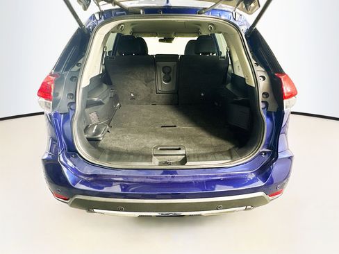 Used 2020 Nissan Rogue SV image 30