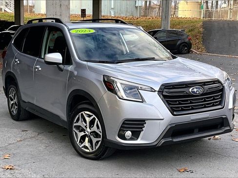 Certified 2023 Subaru Forester Premium image 19