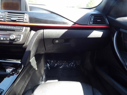 Used 2013 BMW 328i Sedan RWD image 19