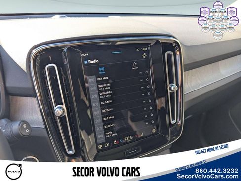 Certified 2023 Volvo XC40 B5 Plus w/ Driver Assist Package AWD/4WD image 13