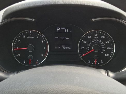 Used 2018 Kia Forte LX FWD image 28