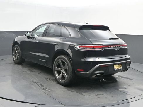 New 2026 Porsche Macan image 3