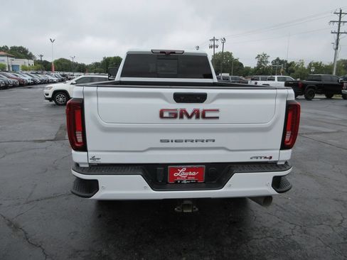 Used 2022 GMC Sierra 3500 AT4 w/ AT4 Premium Plus Package AWD/4WD image 7