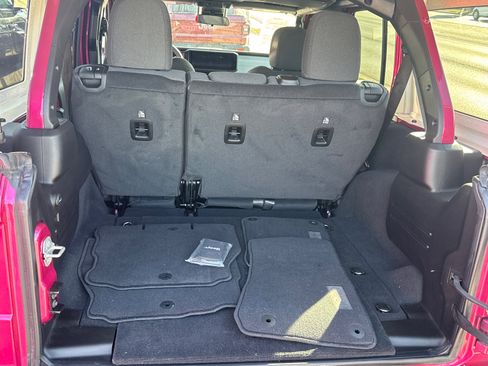 Used 2024 Jeep Wrangler Sahara w/ Safety Group image 19