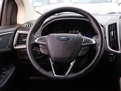 Used 2024 Ford Edge SEL image 21