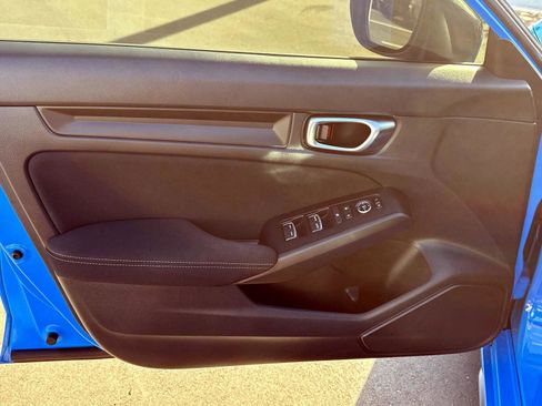 Used 2022 Honda Civic Sport image 14