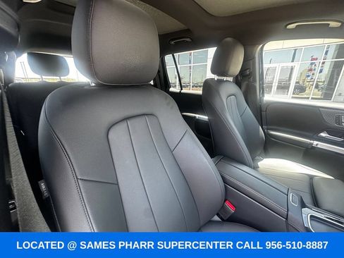 Used 2024 Mercedes-Benz GLB 250 4MATIC image 26