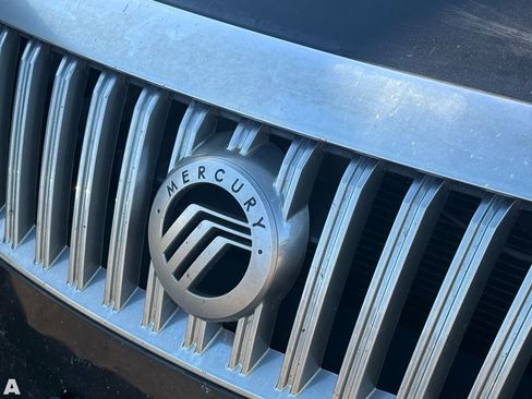 Used 2010 Mercury Milan Premier image 7