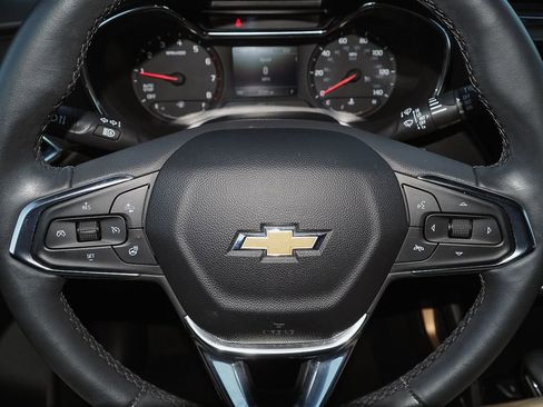 Certified 2023 Chevrolet TrailBlazer ACTIV w/ Convenience Package image 33