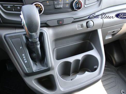 New 2025 Ford Transit 250 148 Medium Roof image 9