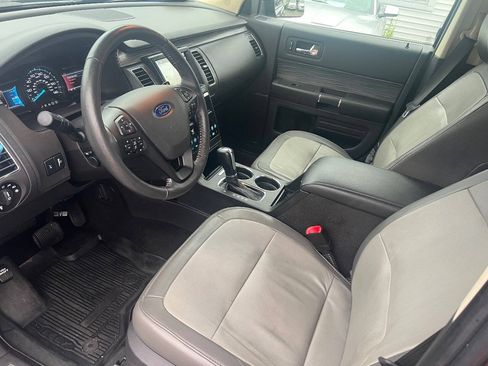 Used 2018 Ford Flex Limited w/ Equipment Group 303A AWD/4WD image 25