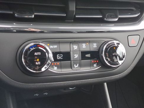 New 2026 Buick Envista Preferred w/ Convenience I Package FWD image 15