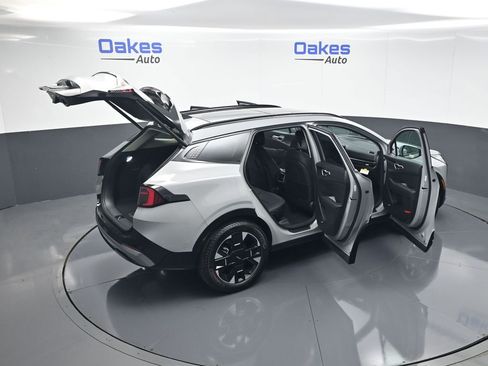 New 2026 Kia Sportage SX FWD image 61
