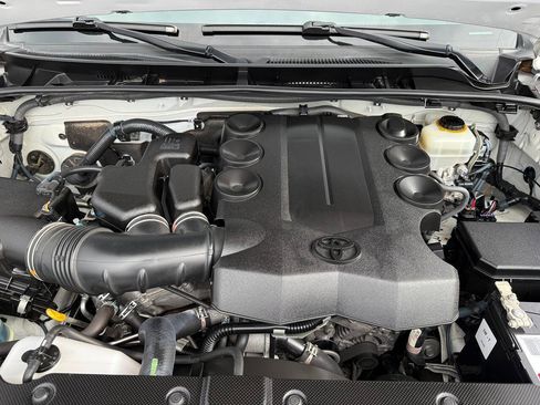 Used 2016 Toyota 4Runner Limited AWD/4WD image 52