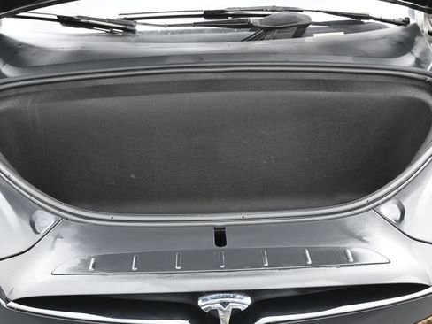 Used 2023 Tesla Model X AWD/4WD image 46