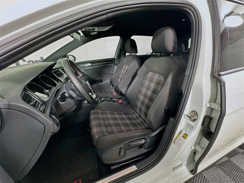 Used 2017 Volkswagen GTI S image 24