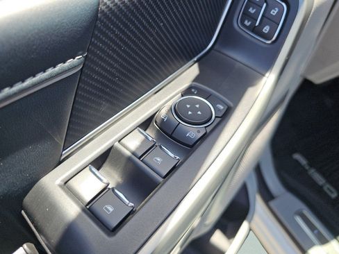 Certified 2022 Ford F150 Limited AWD/4WD image 32