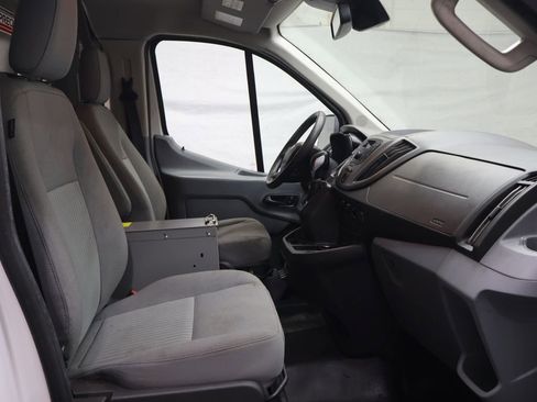 Used 2018 Ford Transit 250 148 Low Roof RWD image 10