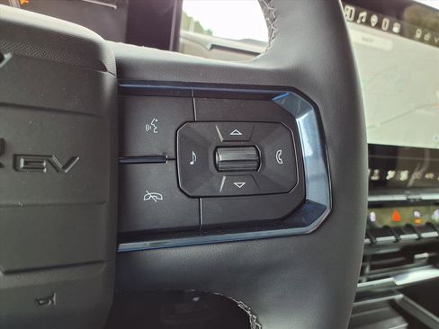 New 2026 GMC Hummer EV SUV image 10