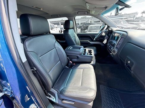 Used 2018 Chevrolet Silverado 1500 LT w/ All Star Edition image 33