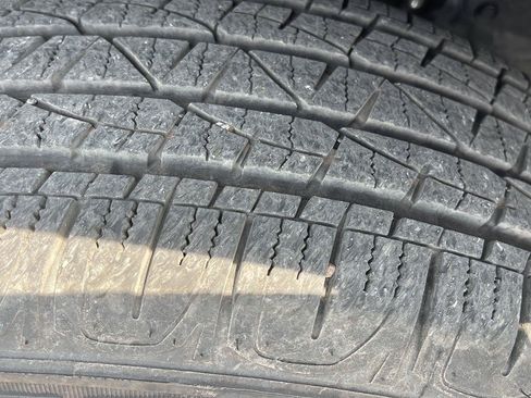 Used 2025 Toyota RAV4 LE AWD/4WD image 7