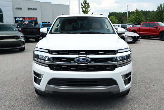 Used 2024 Ford Expedition Max Limited RWD image 2