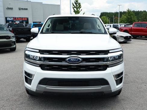 Used 2024 Ford Expedition Max Limited RWD image 2