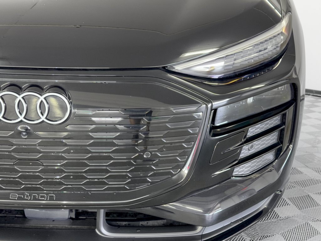 Used 2025 Audi Q6 e-tron Premium Plus w/ Premium Plus AWD/4WD image 12