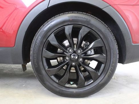 Used 2020 Kia Sorento EX FWD image 27