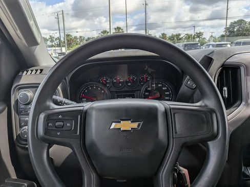 Used 2021 Chevrolet Silverado 1500 Custom AWD/4WD image 20