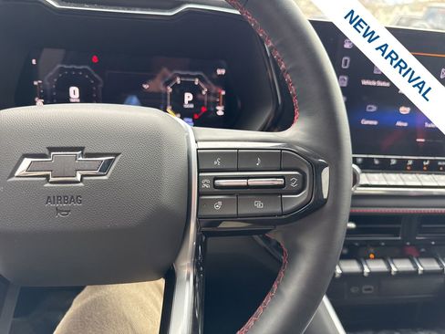 Used 2024 Chevrolet Colorado Z71 w/ Z71 Convenience Package 2 image 21