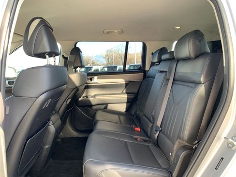 Used 2025 Hyundai Santa Fe SEL image 28