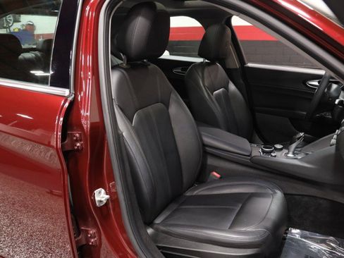 Used 2017 Alfa Romeo Giulia w/ Cold Weather Package RWD image 44