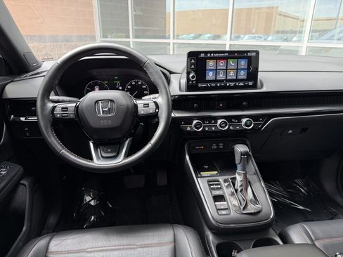 Used 2025 Honda CR-V Sport Touring image 16