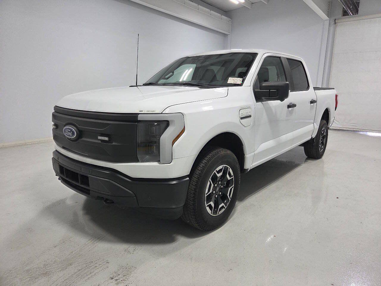 Used 2023 Ford F150 Lightning Pro w/ Tow Technology Package AWD/4WD image 3