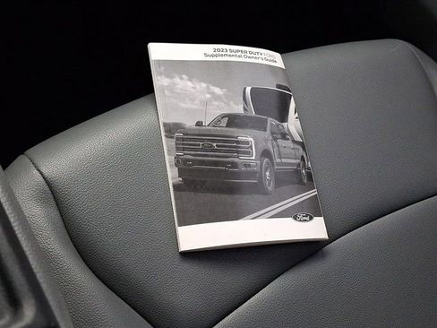 Used 2023 Ford F250 XL w/ FX4 Off-Road Package image 30