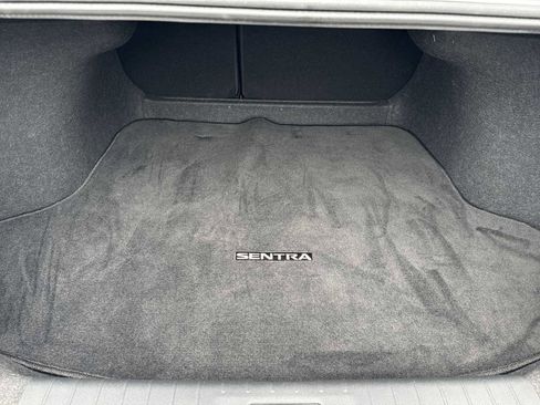 Used 2023 Nissan Sentra S image 31