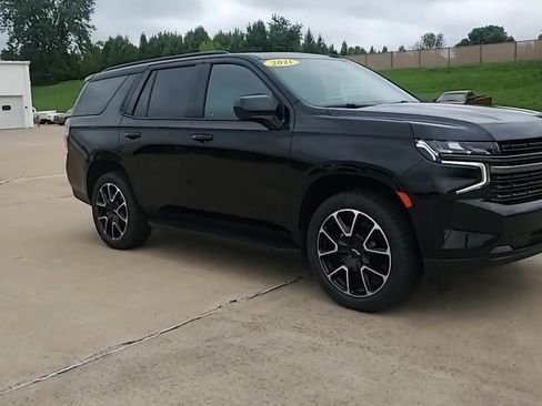 Used 2021 Chevrolet Tahoe RST w/ Rear Media and Nav Package AWD/4WD image 2